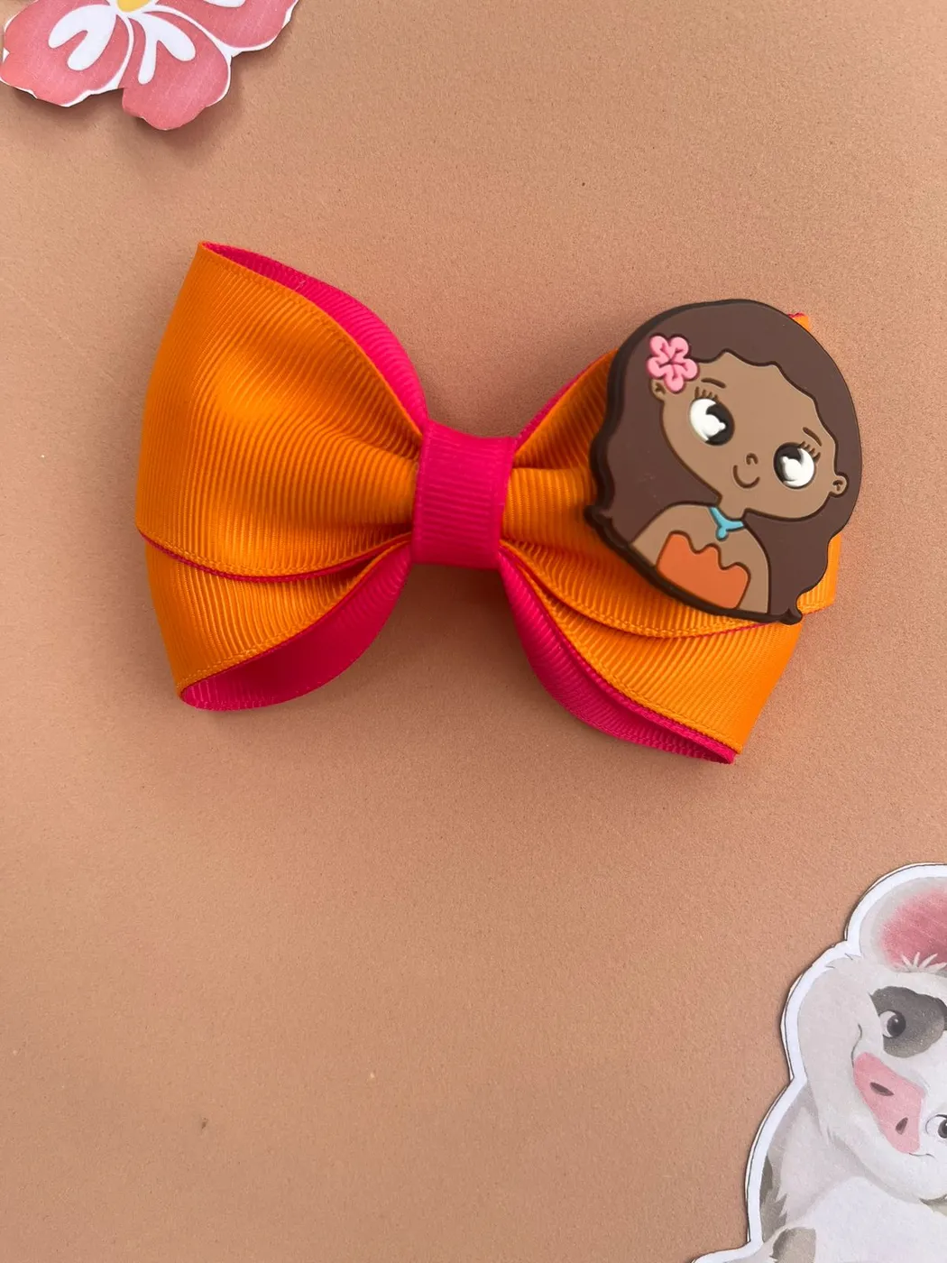 Laço Moana Laranja e Pink
