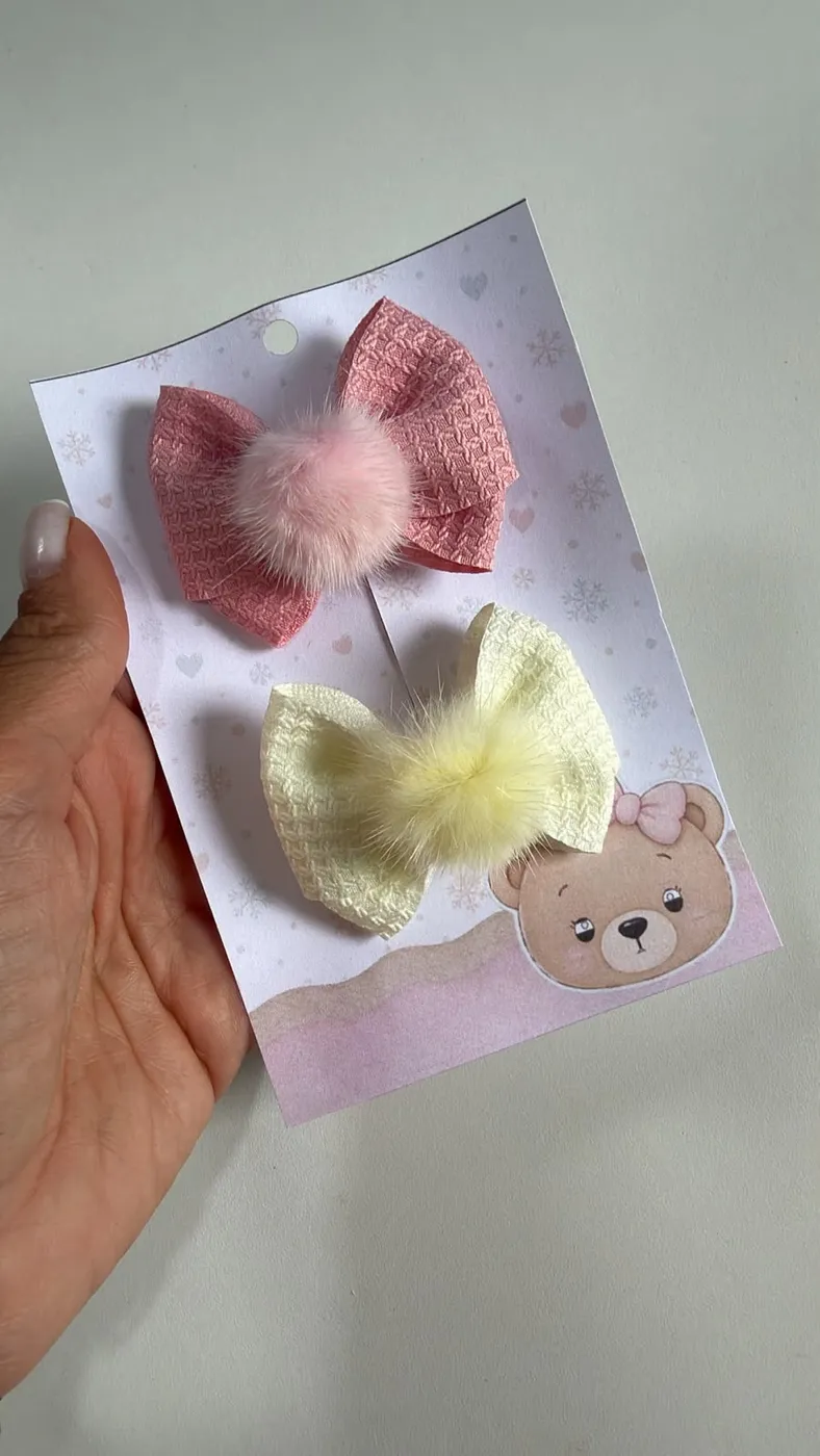 Parzinho Laço Xadrez Rosa e Amarelo com Pompom