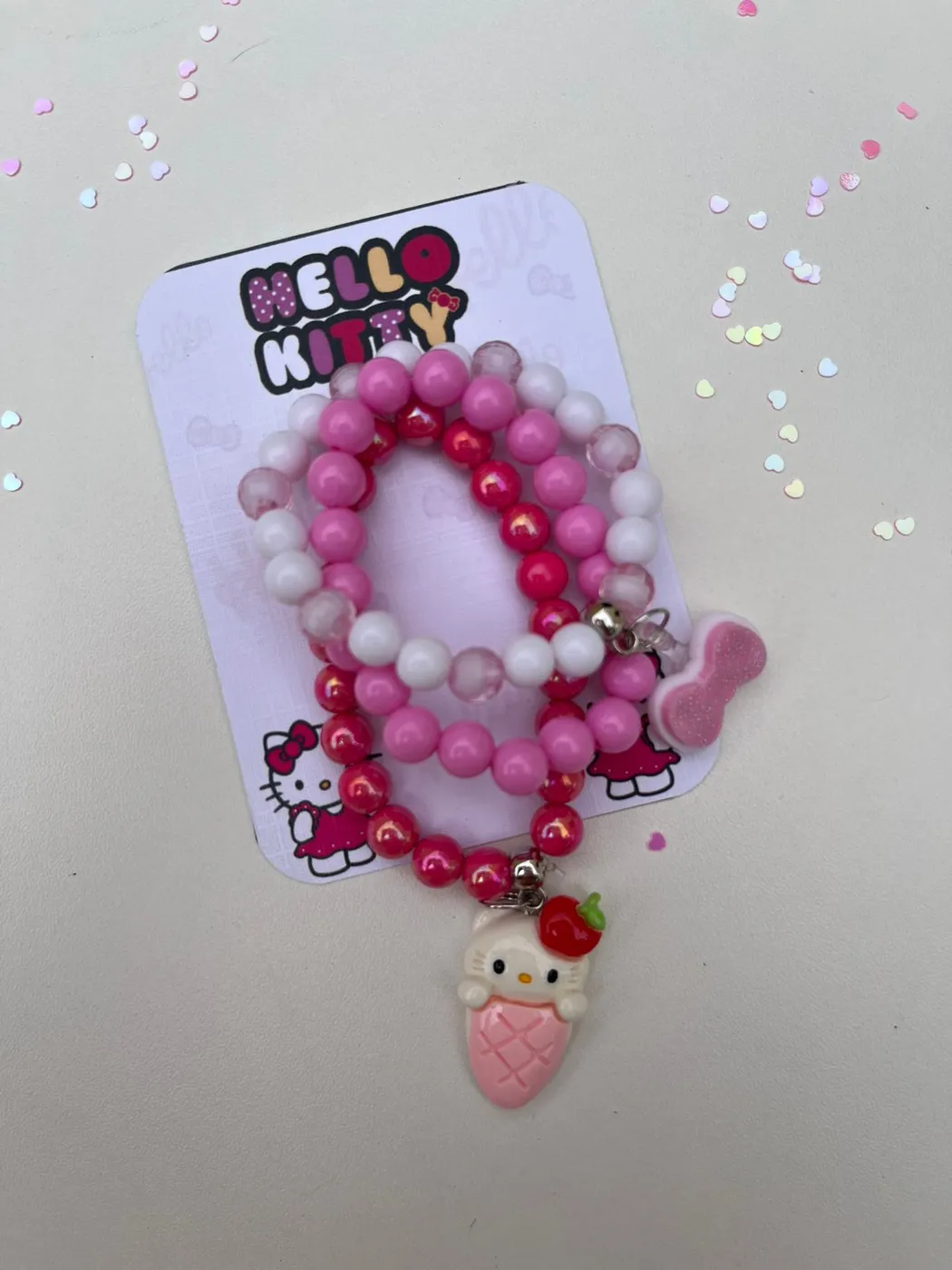 Kit Pulseiras Hello Kitty com Morango