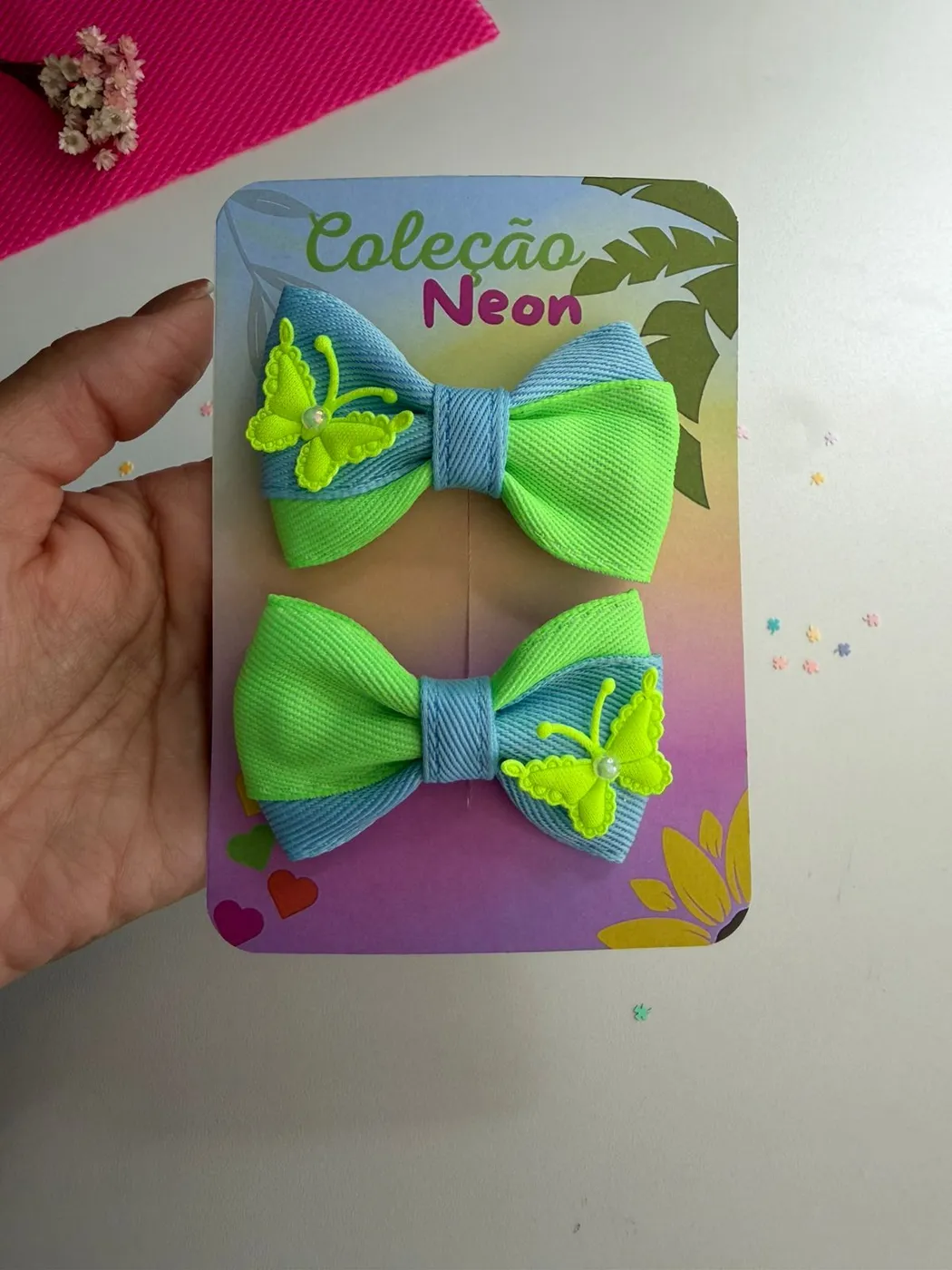 Parzinho Laço Borboleta Verde Neon e Azul