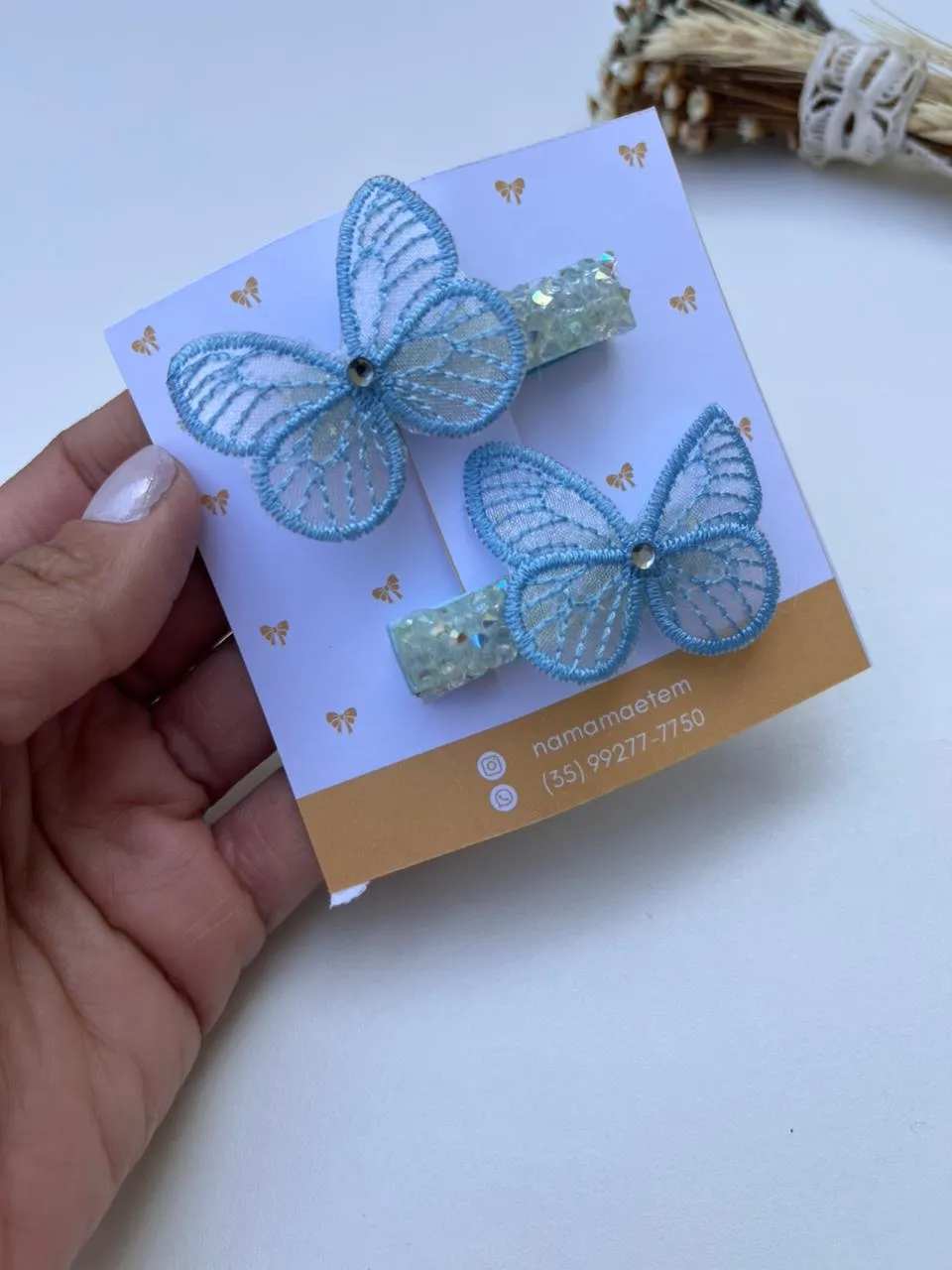 Parzinho Borboleta Renda Azul com Glitter