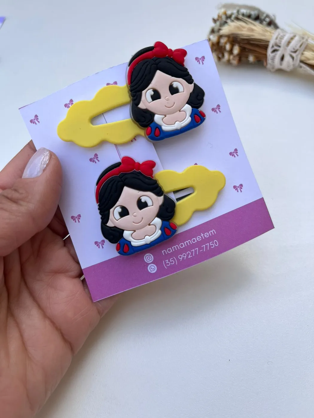 Parzinho Tic Tac Branca de Neve Amarelo
