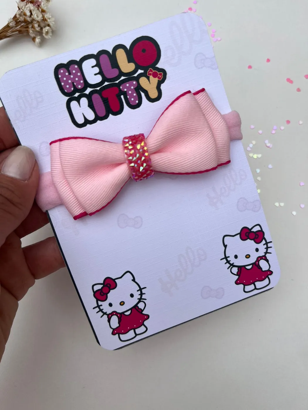Faixinha de Bebê Hello Kitty Laço Rosa com Strass