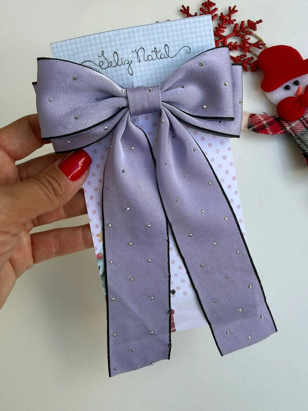 Laço com Pontas Lilás com Strass
