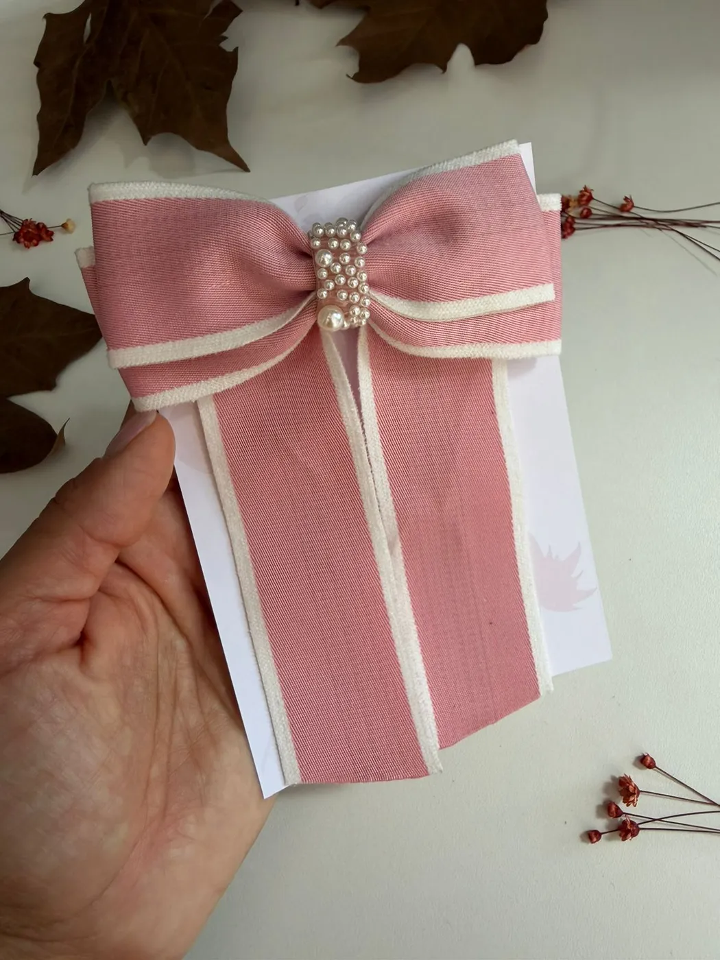 Laço com Pontas Rosa com Pérola