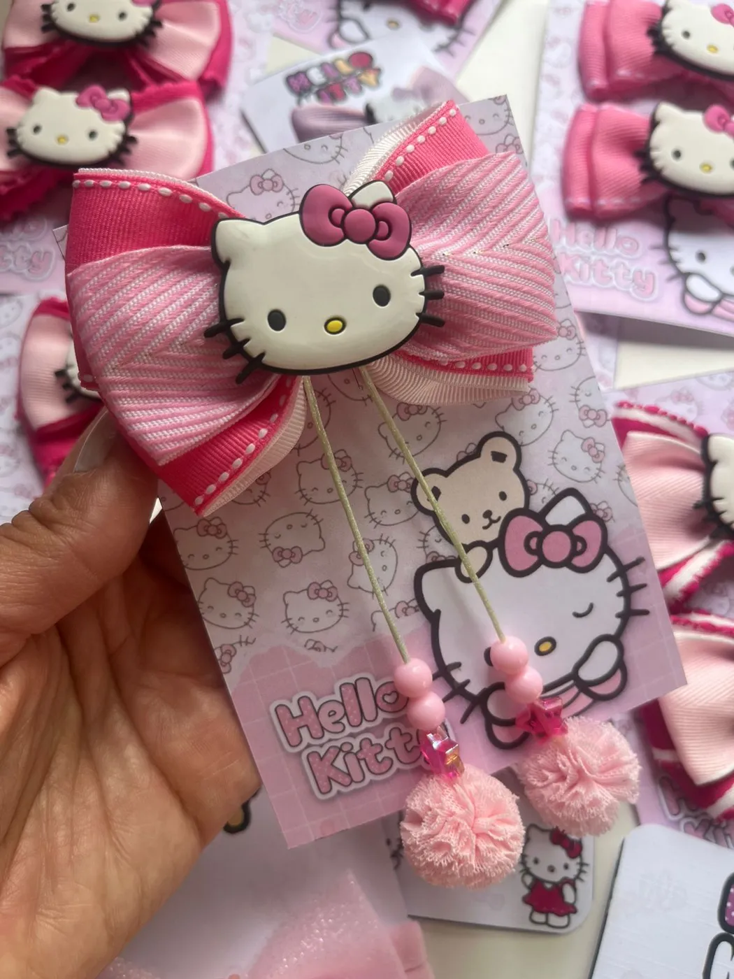 Laço Hello Kitty Rosa com Pompons
