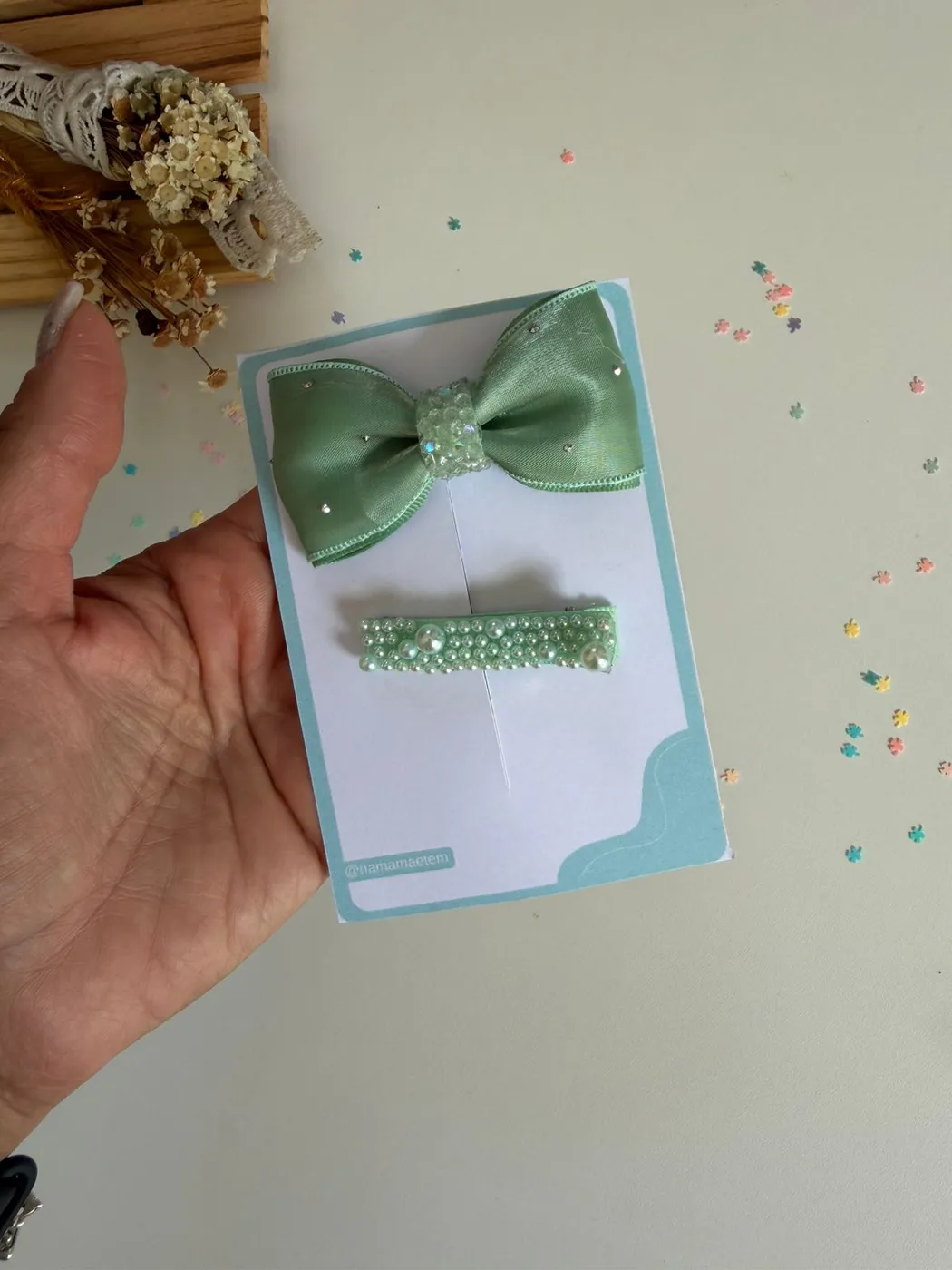Kit Laço Verde Menta e Hairclip Strass